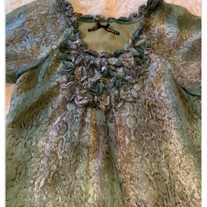 Women’s blouse career wear